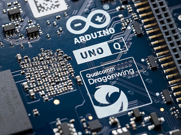 Official Arduino UNO Q Single Board Computer
